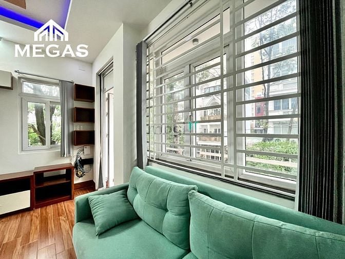 Hình ảnh Căn Hộ Dịch Vụ Ban Công - Full Nội Thất Ngay Cầu Tham Lương, KCN TB