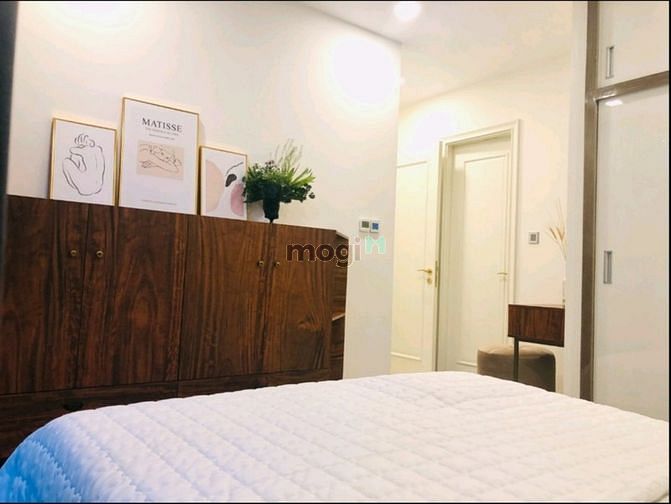 Hình ảnh Chuyên giỏ hàng giá tốt nhất Vinhomes Golden River Bason