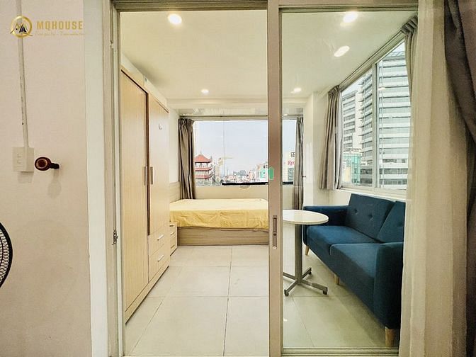 Hình ảnh Studio cửa sổ full nội thất gần ngã tư Phú Nhuận
