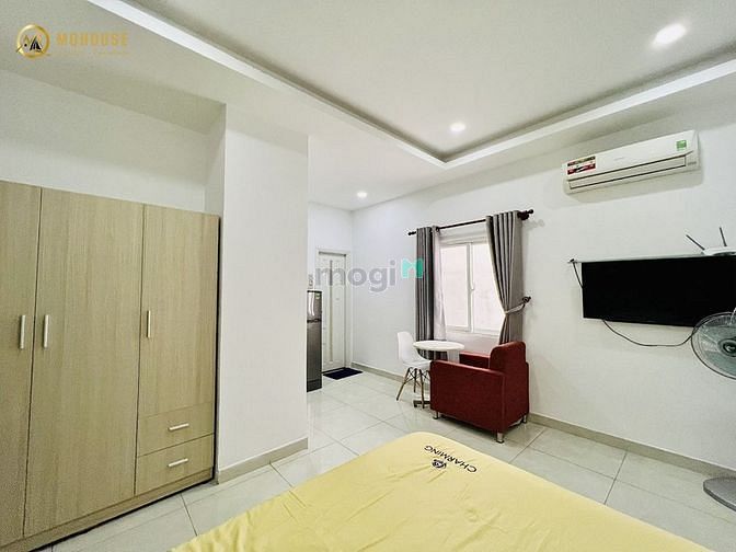 Hình ảnh Studio cửa sổ full nội thất gần ngã tư Phú Nhuận