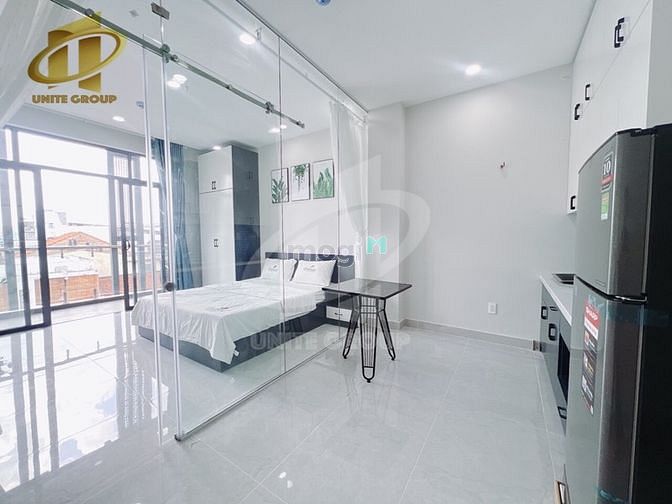 Hình ảnh 1PN VÁCH KÍNH - Máy giặt riêng - Full nt cao cấp - Ban công
