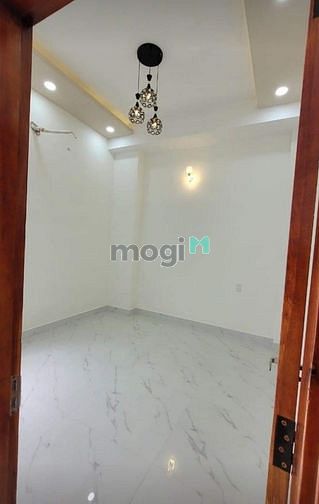 Hình ảnh Cần bán gấp nhà Đ. Điện Biên Phủ, Q.3-2 tỷ 330 - 55m2, SHR
