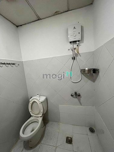 Hình ảnh Mb6623 nạp rút nhanh chóng chung cư Vạn Đô , đường Bến Vân Đồn, P1 Q4 ,100m2, 3PN 2WC.