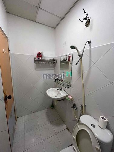 Hình ảnh Mb6623 nạp rút nhanh chóng chung cư Vạn Đô , đường Bến Vân Đồn, P1 Q4 ,100m2, 3PN 2WC.