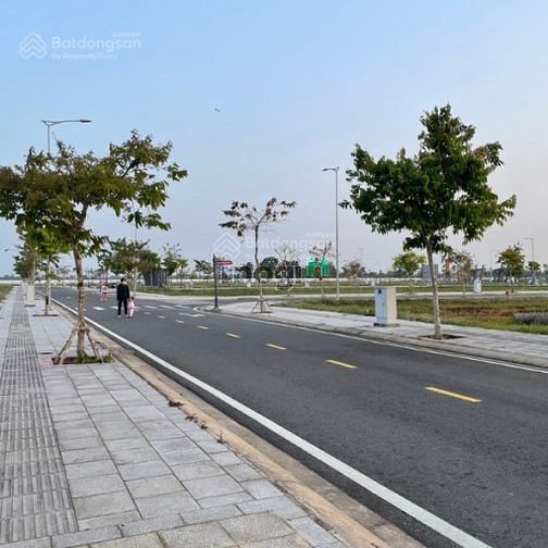 Hình ảnh chỉ hơn 700 triệu sở hữu ngay nền tại mặt tiền - duy nhất đợt này