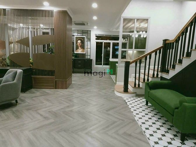 Hình ảnh cần cho thuê biệt thự đơn lập cao cấp COMPOUND phú gia phú mỹ hưng Q7