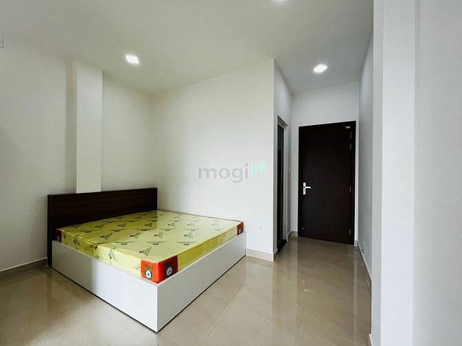 Hình ảnh Căn Hộ Cao Cấp Mới 100% - Full Nội Thất Ngay Sân Bay Tân Sơn Nhất