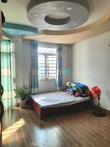 Hình ảnh Cho thuê phòng đầy đủ nội thất, có cửa sổ, ban công -3,7tr/th