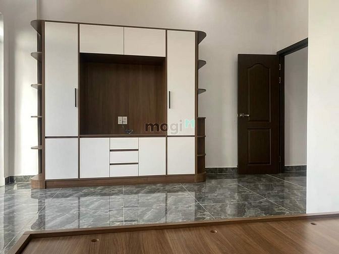 Hình ảnh GIÁ CHỈ 1tỷ3 nhà Lãnh Bình Thăng Q11 58m2 SHR