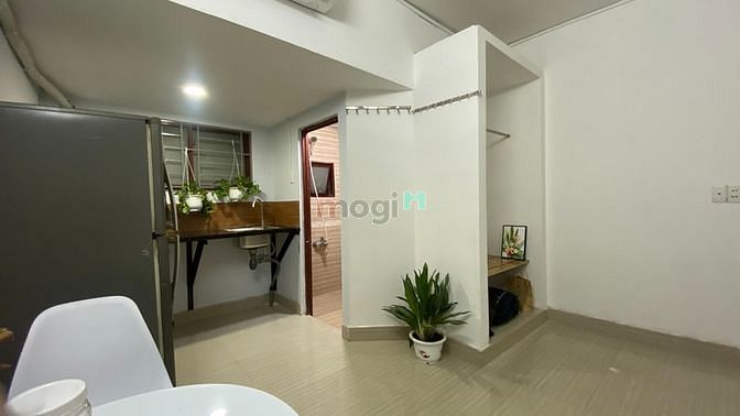 Hình ảnh Cho thuê Căn Hộ ngay CMT8- Công viên Lê Thị Riêng- giáp Quận 10