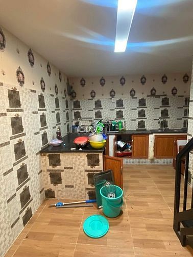 Hình ảnh Nhà 60m2( ngang 4m) chỉ 3.1 tỷ gần bệnh viện tp TĐ đương oto quay đầu