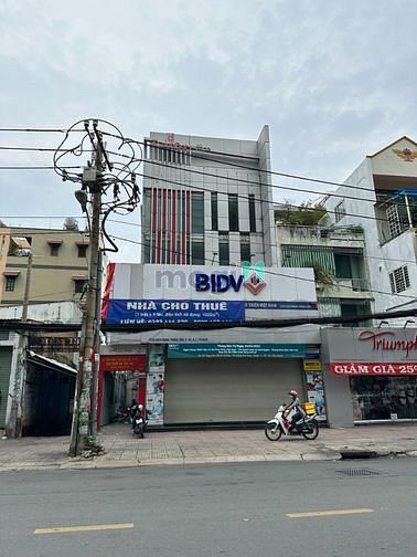 Hình ảnh Cho thuê nhà 132E Cách Mạng Tháng 8, Phường 4 Q3