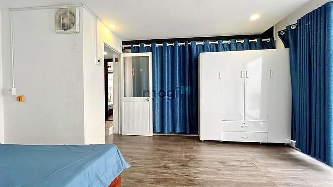Hình ảnh 🔥🔥 CH 2PN ngay Phan Đăng Lưu🍀🍀 Ban công, Full nội thất🔥🔥
