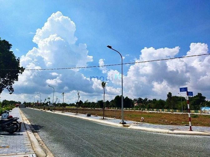 Hình ảnh Hot. Chỉ cần 100TR sở hữu lô đất thổ cư ở Thị Xã, ngay Chợ, sát QL13.