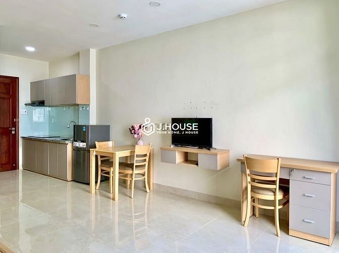 Hình ảnh Cho thuê Trang Chủ MB66.COM / Đăng Ký Tặng 66K Studio bancol ngay chợ Hoàng Hoa Thám