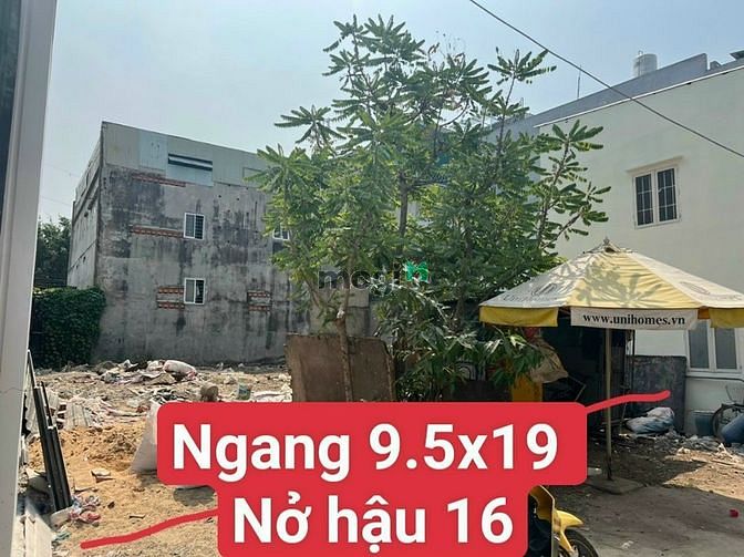 Hình ảnh Bán 300m2 đất HXH QL13, gần Chợ Đầu Mối TĐ, ngã 4 Bình Phước 7.3 tỷ TL