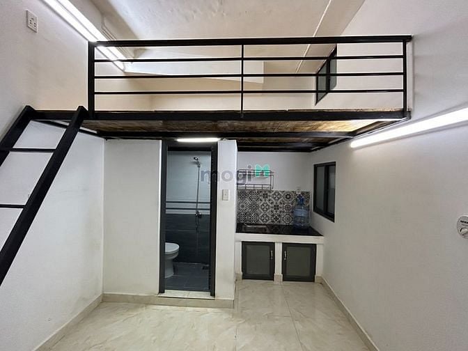 Hình ảnh Phòng trọ mặt tiền đường lớn, thang máy