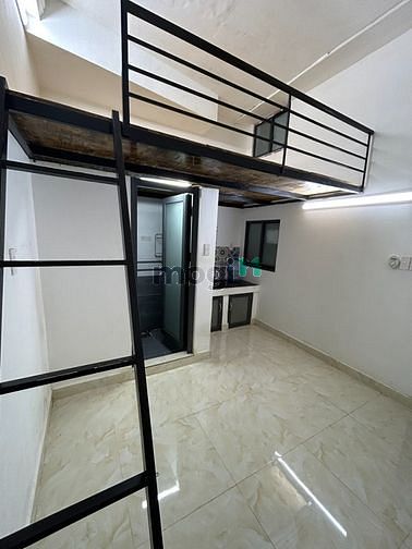 Hình ảnh Phòng trọ mặt tiền đường lớn, thang máy