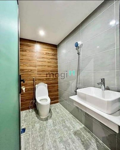 Hình ảnh Về quê cần bán nhà Đ. Đoàn Văn Bơ, Q.4 1tỷ932-68.7m2, SHR