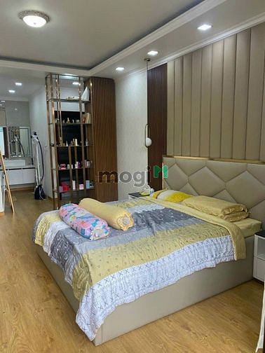 Hình ảnh Cho thuê nhà Triệu Đô  - Quận 1