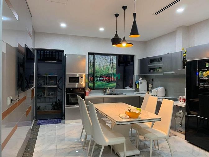 Hình ảnh Mb6623 nạp rút nhanh chóng Riva Park tầng 8 cửa chính hướng Đông Bắc, nội thất cơ bản.