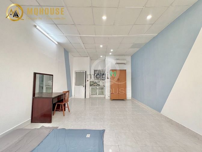 Hình ảnh Dạng Phòng Studio Cửa sổ lớn , FREE TẤT CẢ PHÍ DỊCH VỤ