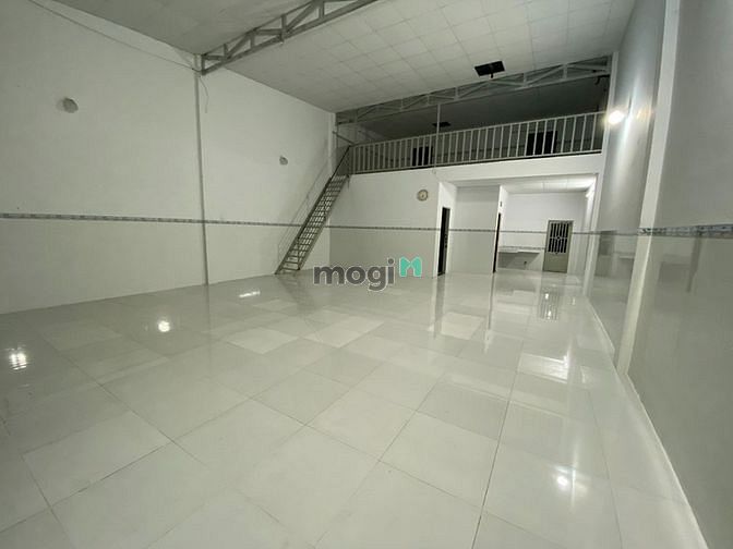 Hình ảnh Cho thuê nhà phòng khách rộng hẻm 6m Phan Huy Ích P.15 Tân Bình