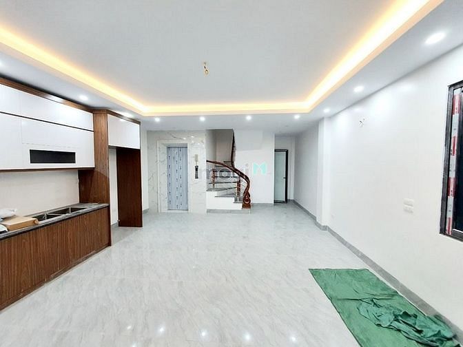 Hình ảnh Bán Nhà Giáp Bát - Hoàng Mai , DT 37m2 , 6T , MT 6m2 , Giá Hơn 5 Tỷ
