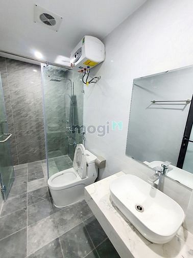 Hình ảnh Bán Nhà Giáp Bát - Hoàng Mai , DT 37m2 , 6T , MT 6m2 , Giá Hơn 5 Tỷ
