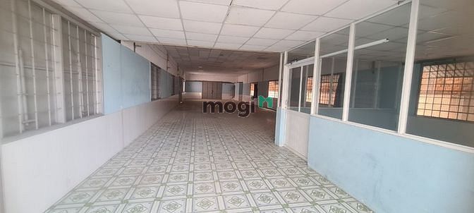 Hình ảnh Cho thuê xưởng dt 1000m2 Giá 60tr Phan Văn Hớn