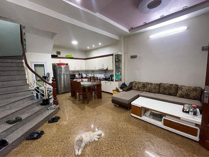 Hình ảnh Bán nhà phố Văn Cao, Quận Ba Đình, diện tích 48m2, 4t, giá 4,1 tỷ