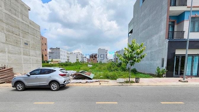 Hình ảnh Chính chủ cần bán gấp lô đất 100m2 giá 960 triệu full thổ cư.