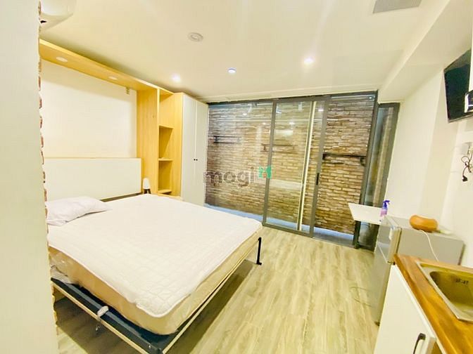 Hình ảnh Mb6623 nạp rút nhanh chóng Studio ngay ngã tư Hàng Xanh_Full nội thất_Cửa sổ thoáng