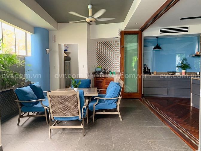 Hình ảnh Biệt thự 5 phòng ngủ, quận Sơn Trà, Giá 2550$/tháng