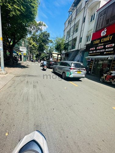 Hình ảnh Cho thuê mặt tiền Đào Duy Từ, Phường 5, Quận 10