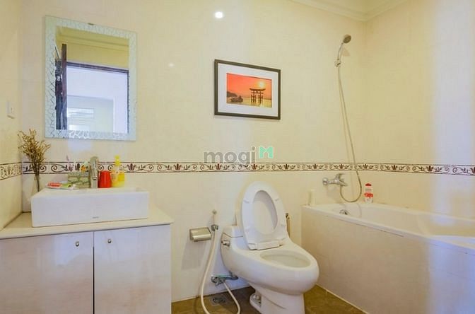 Hình ảnh Gía niêm yết CH THE FLEMINGTON Q11, 84m2 chỉ còn 2,18 tỷ