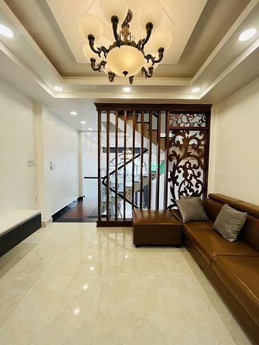 Hình ảnh Gấp bán định cư, Âu cơ Tân Bình, 4 tầng giá 7 tỷ 1.