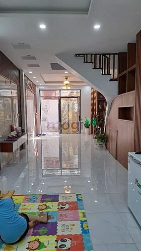 Hình ảnh Bán gấp nhà Phúc Lợi - Dân xây - mới koong - gần ô tô - 60mx4T, 4.1 tỷ