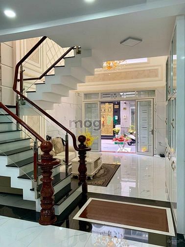 Hình ảnh Cho Thuê Nhà Phố Cao Cấp (mới 100%)