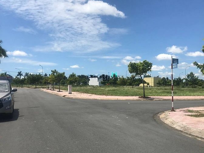 Hình ảnh Đất nền trung tâm hành chánh Thủ Thừa Gần KCN Hòa Bình