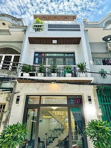 Hình ảnh Bán nhanh nhà Đ. Tự Cường, Q.Tân Bình 3,157 tỷ 90m2, SHR