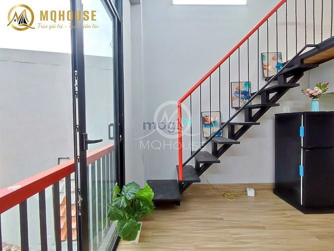 Hình ảnh Phòng trống bancol full nội thất khu vực Cộng Hoà