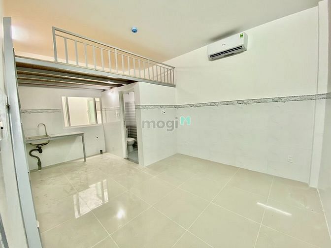 Hình ảnh Cho thuê phòng ngay XLHN , gần đh spkt , Hutech , giáp Q2