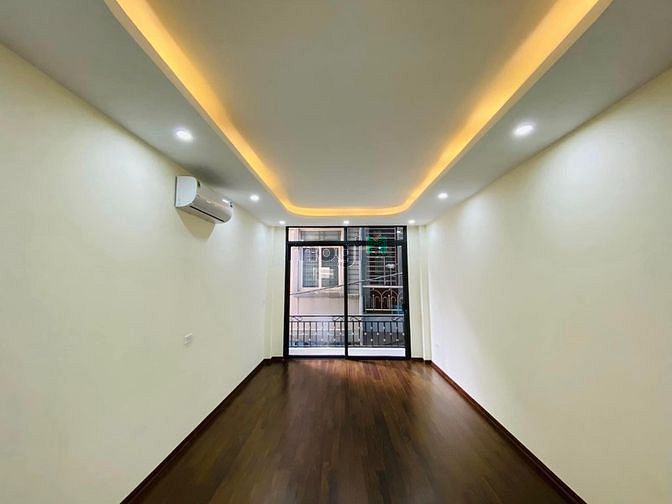 Hình ảnh Bán nhà Vạn Phúc, 10m ra mặt phố Vạn Phúc, 37m2, 4tỷ7
