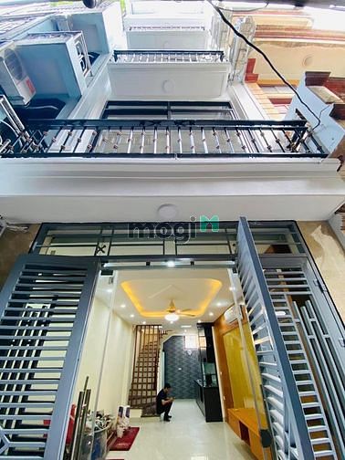 Hình ảnh Bán nhà Vạn Phúc, 10m ra mặt phố Vạn Phúc, 37m2, 4tỷ7