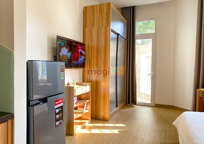 Hình ảnh Studio balcon đầy đủ tiện nghi, gần các dịch vụ tiện ích quận 7.