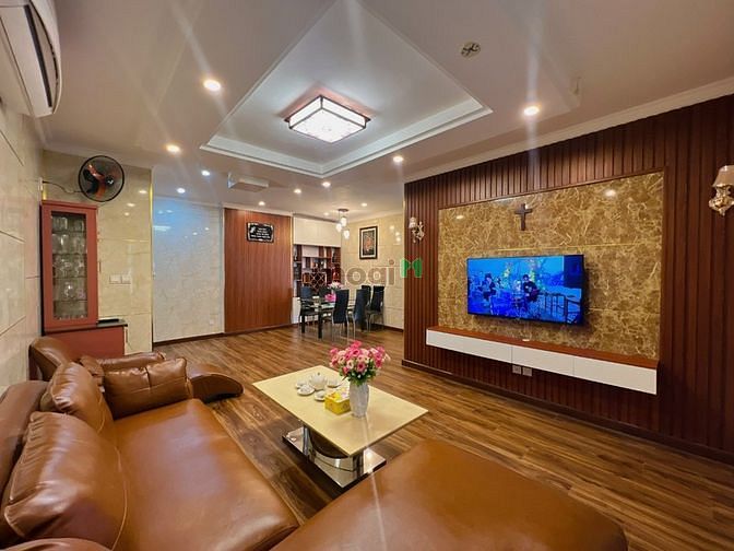 Hình ảnh Cần cho thuê CC Thuận Việt Q.11. DT 100m2, NT. 3p, 2wc. Giá chỉ 12tr