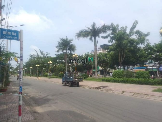 Hình ảnh Đường thông 8M, góc 2 Mặt tiền - Công viên Lưu chí Hiếu. 58 M²