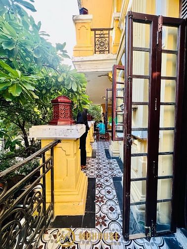 Hình ảnh Cho Thuê Căn Hộ Ngay Dinh Độc Lập - Thang Máy - Hầm Xe ÔTô