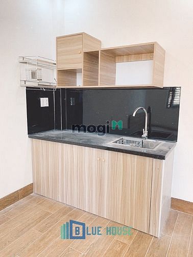 Hình ảnh Studio Full Nội Thất Gỗ Đối Diện Etown Cộng Hòa